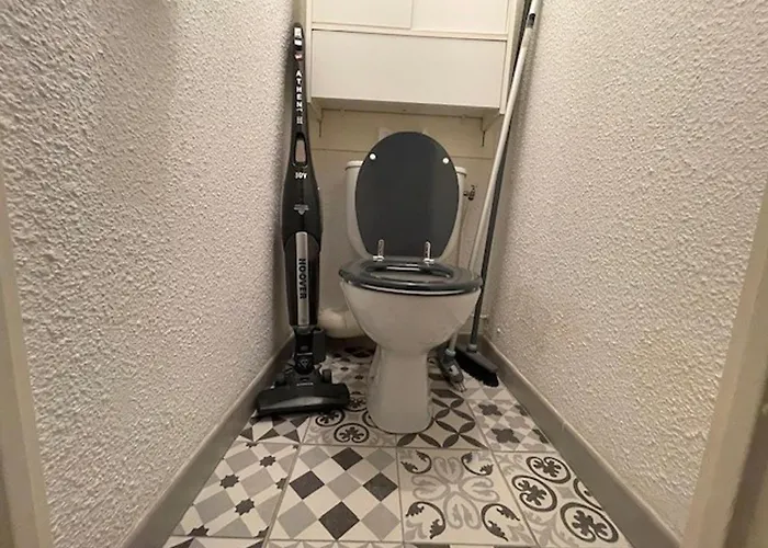 Apartament Confort Pour 4, Secteur Calme Avec Parking Couvert - Fr-1-516-219 *